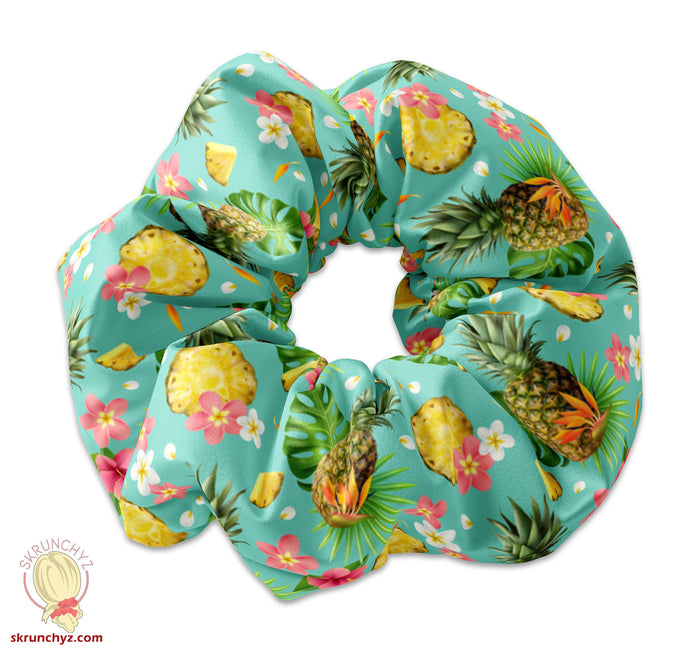 Summertime Hawaiian Pineapples Scrunchie Hair Tie, Cute Fruit Scrunchys Hair Accessory, Cute Scrunchies, Great Birthday Party Favors